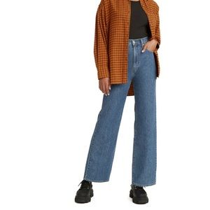 NWT Levi's Women's High-Rise Straight Jeans